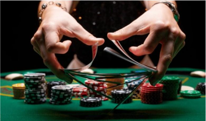 Khám phá cách chơi Poker 3 lá Kubet cực chi tiết cho người mới